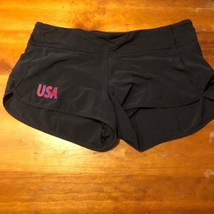 Black Lululemon Speed Up Shorts 2.5"